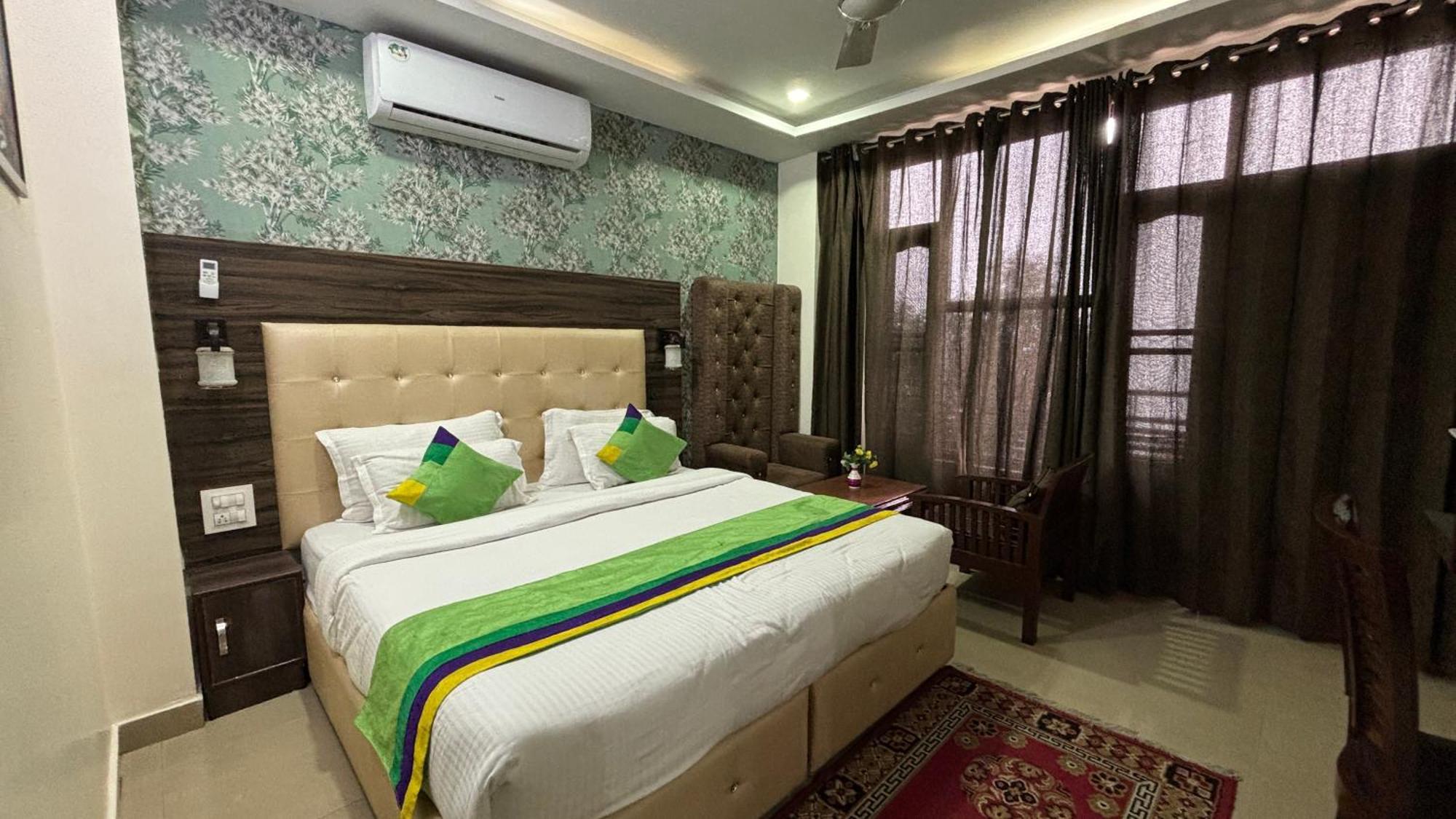 Treebo Roshan House With Valley View McLeod Ganj Exterior foto